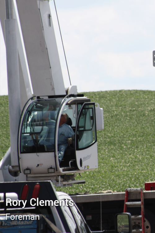 Rory has over 30 years experience in the Ag industry, Crane Operations Certified, CPR certified.